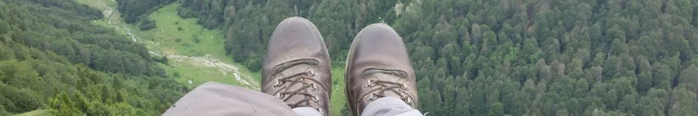 What Is a Good Snack to Take Hiking? - Fittux