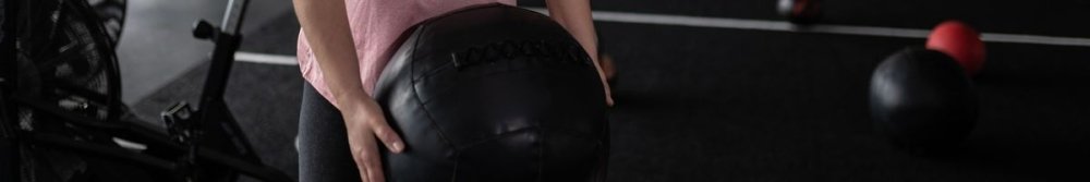 What Is a Medicine Ball Good For? - Fittux